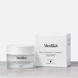 MEDIK8 Daily Radiance Vitamin C - Drėkinantis ir antioksidacinis veido kremas dienai SPF30, 50 ml