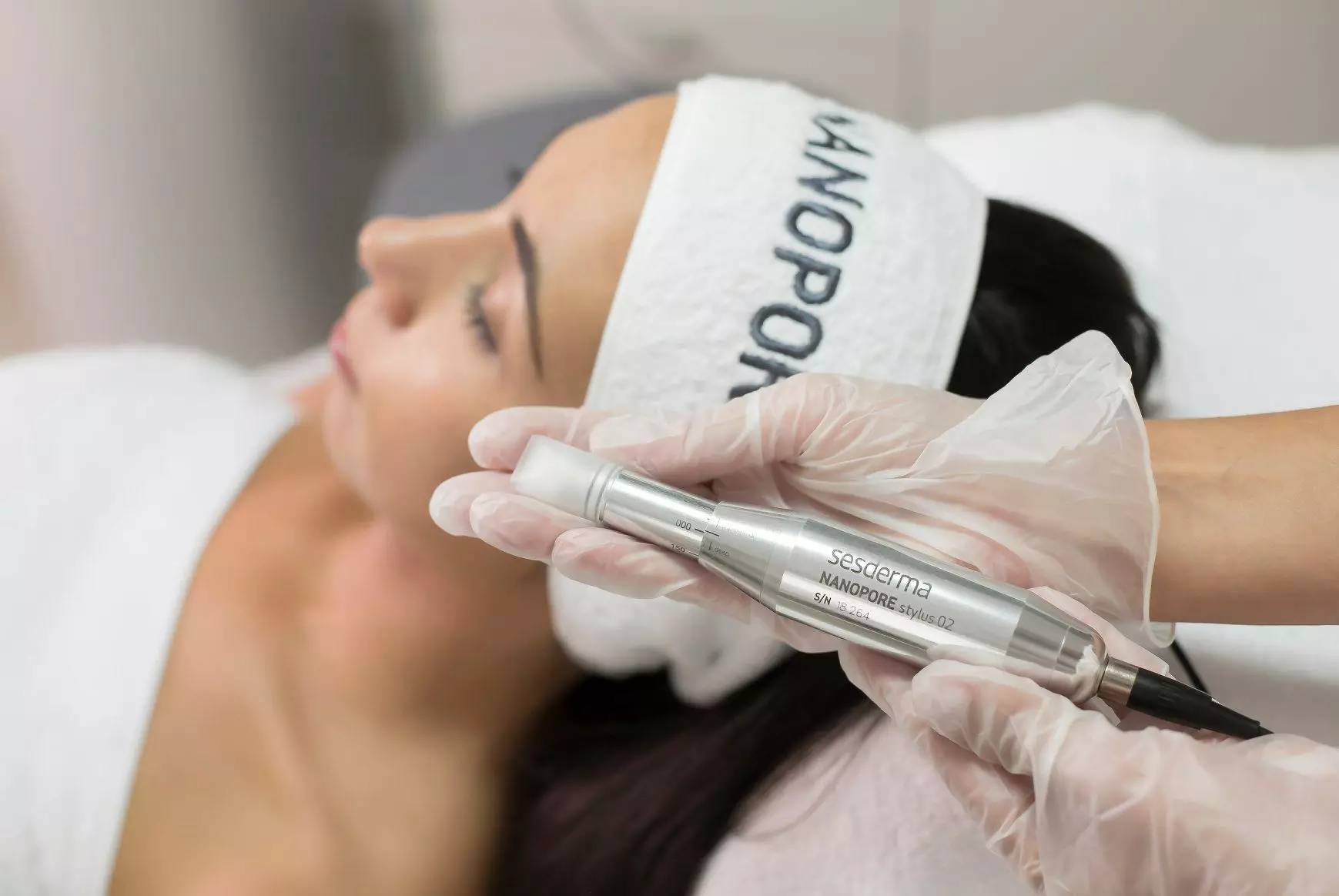 Mikroadatinės mezoterapijos procedūros NANOPORE aparatu